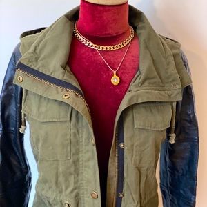 Garage Army Green Fitted Trench Jacket With Zipper and Faux Leather Sleeves